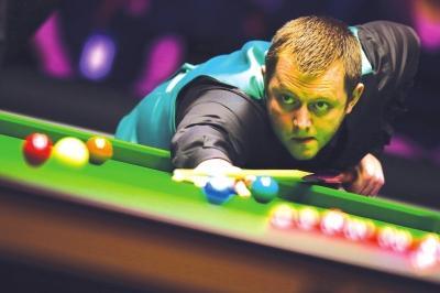 球员庆祝胜 球员庆祝胜