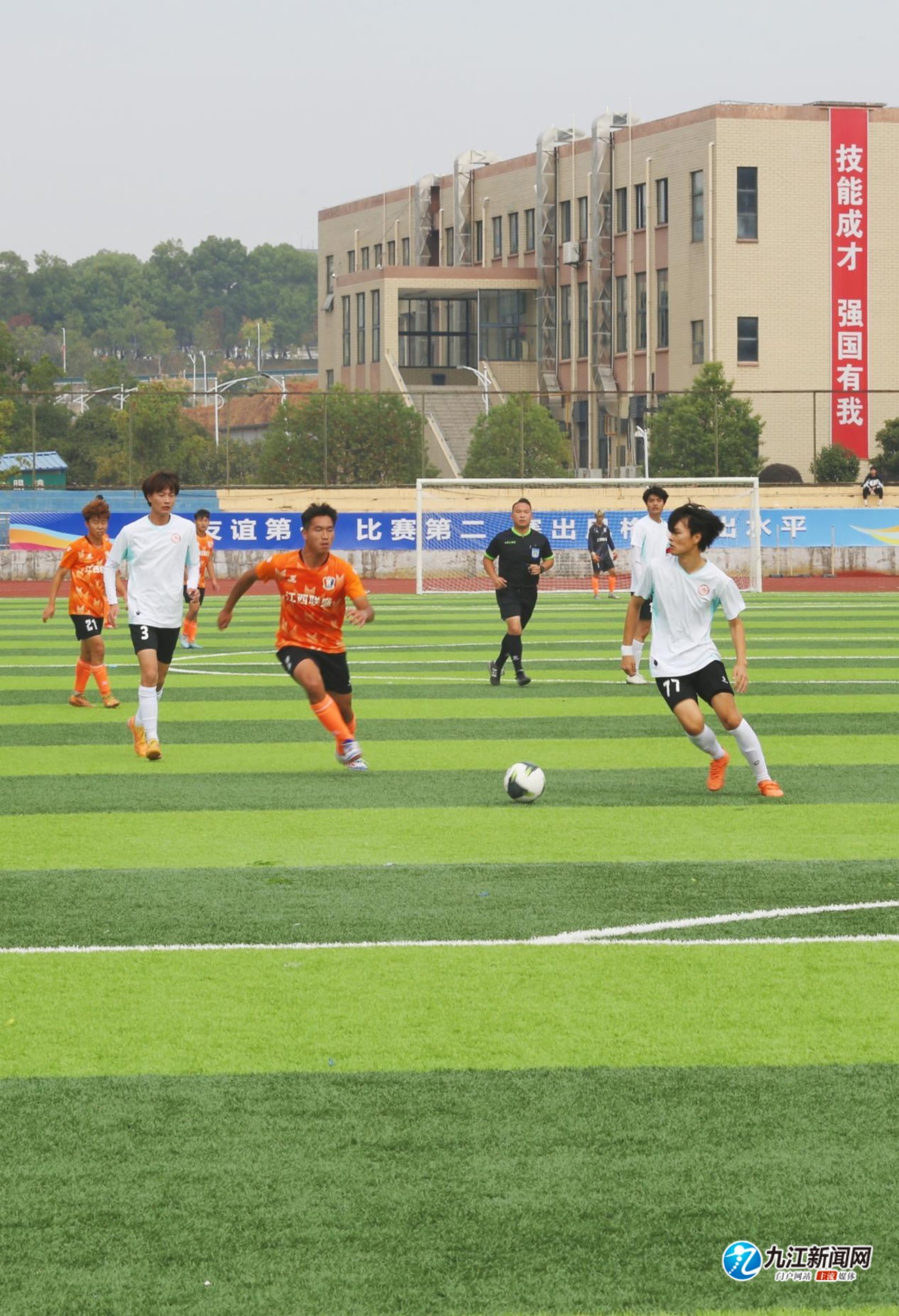 但它锁定了 但它锁定了