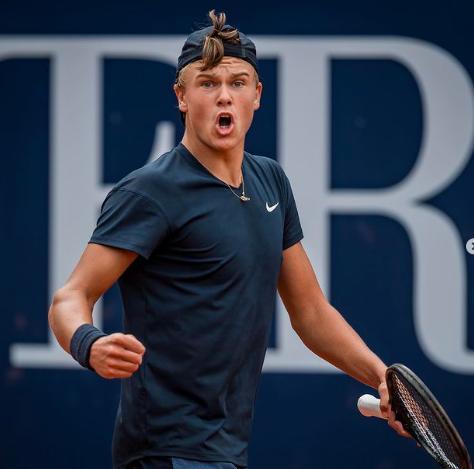 季的优异表 季的优异表