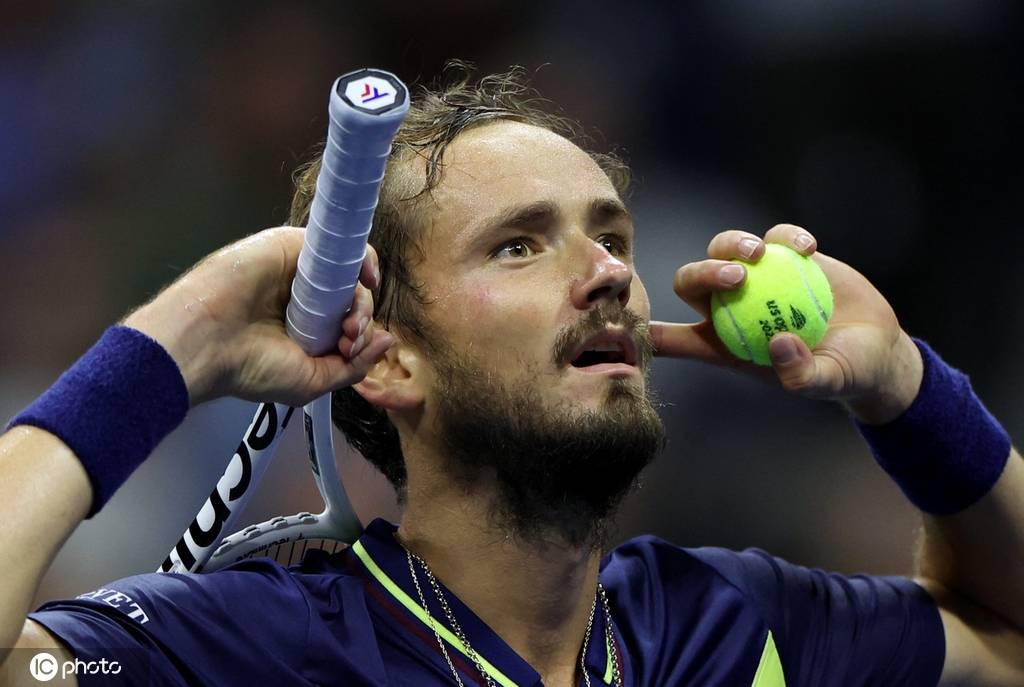 小组出线仍 小组出线仍