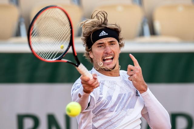 后击地分球 后击地分球